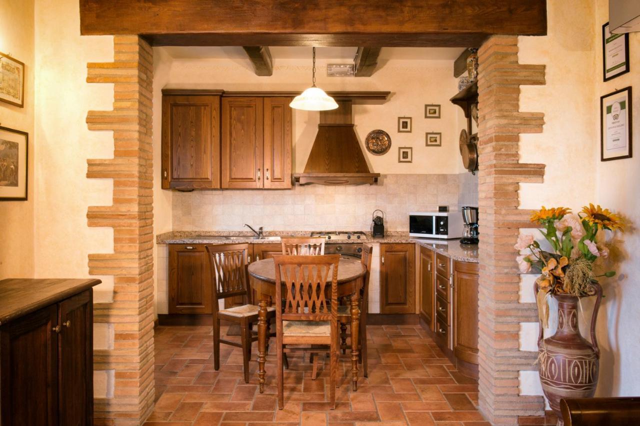 Rocca Di Pierle, Agriturismo Di Charme - Cortona Mercatale  Bagian luar foto