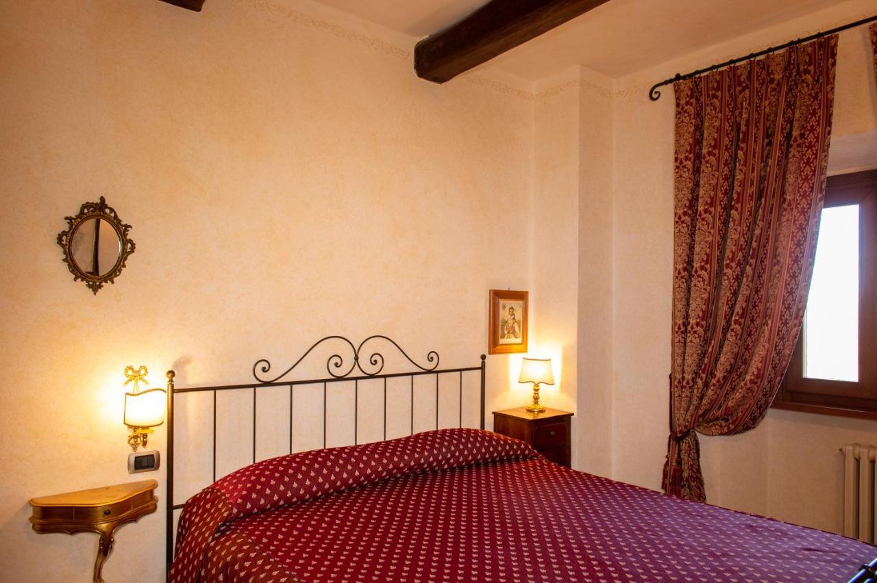 Rocca Di Pierle, Agriturismo Di Charme - Cortona Mercatale  Bagian luar foto